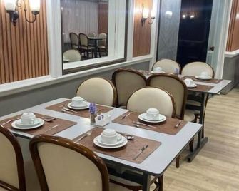 Fast 10 City Hotel - Porto Alegre - Restaurant