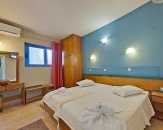 Rouda Bay Beach Hotel - Mokros Gialos - Bedroom