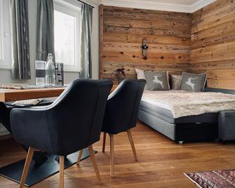 Plush Apartment in Neukirchen am Großvenediger near Ski Area - Wald Im Pinzgau - Wohnzimmer