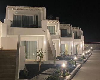Kikerestudios - Puerto del Carmen - Edificio