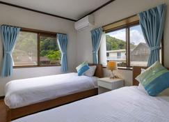 Sea Side House Ogimi - Ogimi - Bedroom