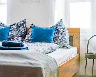 85sqm - 15 Min. City Center - 3 rooms - Viena - Sala