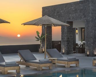 Onyx Hotel & Suites - Karterados