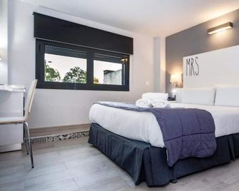 Hotel Sant Pere II - Rubí