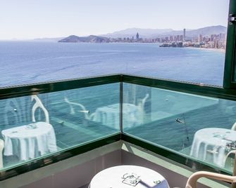 Hotel Benikaktus - Benidorm - Balcón