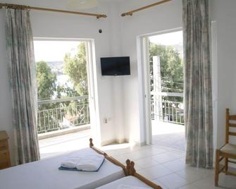 Nikolaki Rooms - Markopoulo Mesogaias
