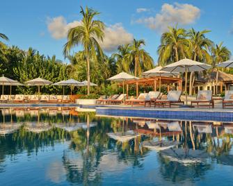 The St. Regis Punta Mita Resort - Punta de Mita - Pool