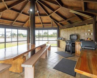 Ocean Breeze Cottages - Norfolk Island