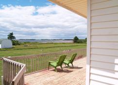 Cottages On Pei - Summerside - Innenhof