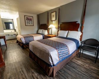 American Inn & Suites Russellville - Russellville - Bedroom