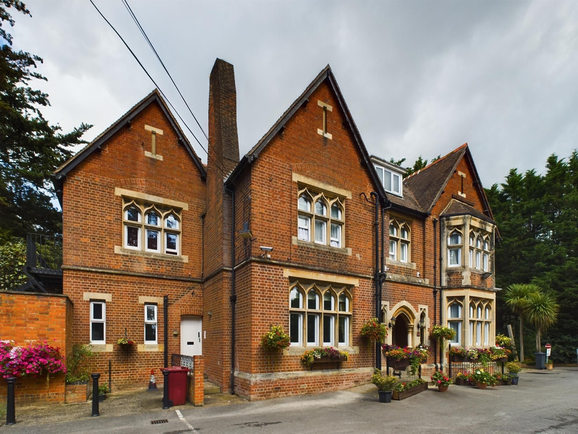 Beech House Hotel - רידינג - בניין