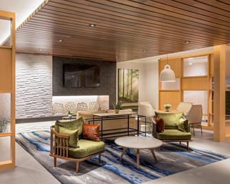 Fairfield Inn & Suites by Marriott Boston Walpole - Walpole - Area lounge