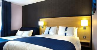 Holiday Inn Express Manchester Airport - Manchester - Sypialnia