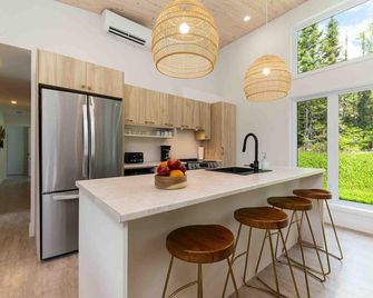 La Charlebois 24: Forest Sanctuary & Ski Access - Baie-Saint-Paul - Cuisine