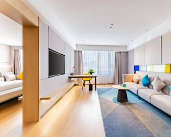 Holiday Inn Express Hohhot East Station By IHG - Hohhot - Schlafzimmer