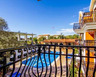 Magic Tulip Beach Hotel - Fethiye - Ban công