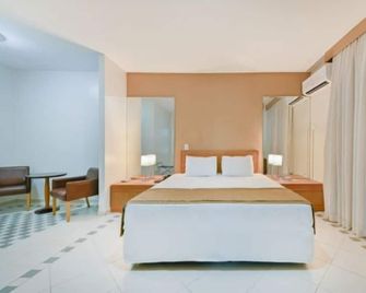 Hotel Nacional Inn Cuiabá - Cuiabá - Schlafzimmer