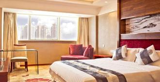 South Pacific International Hotel - Beihai - Bedroom
