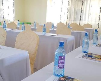 Cannas Hotel - Kisii - Restaurant