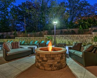 Residence Inn by Marriott Blacksburg-University - Blacksburg - Patio
