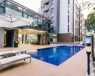 Spacious 3-bedroom apartment with WiFi and AC in welcoming San Pedro Sula - San Pedro Sula - Piscina