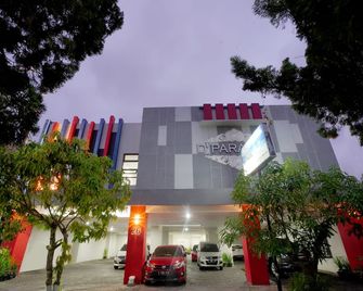 Dparagon Songgolangit - Malang - Edifici