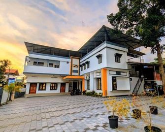 kollam Beach Resort - Kollam - Building