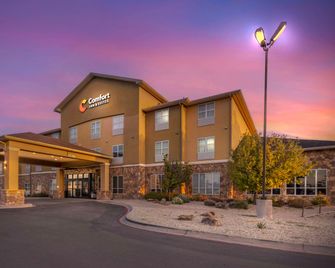 Comfort Inn & Suites Artesia - Artesia - Gebäude