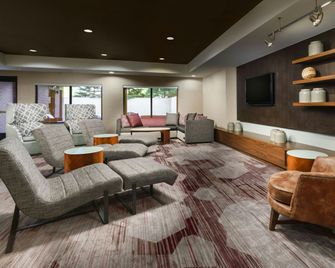 Courtyard by Marriott Chicago Bloomingdale - Bloomingdale - Lounge