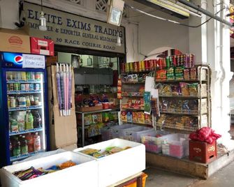 Potato Boutique Capsule @ Little India - Singapore - חנות