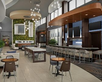 Embassy Suites by Hilton Knoxville West - Knoxville - Restaurant