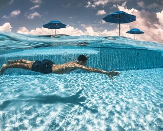 Sunset Caribe Belize - סן פדרו - בריכה