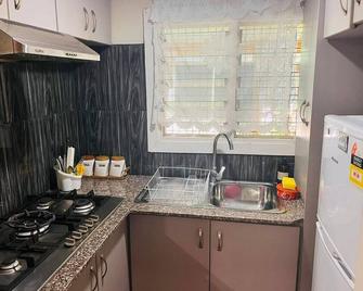 The Orchid Studio - Private & Cozy Guesthouse - Suva - Cuisine