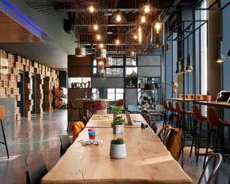 Moxy Edinburgh Fountainbridge - Édimbourg - Restaurant