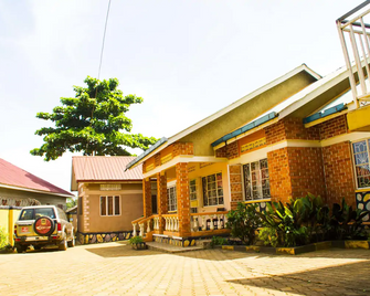 Keba Inn - Entebbe - Building