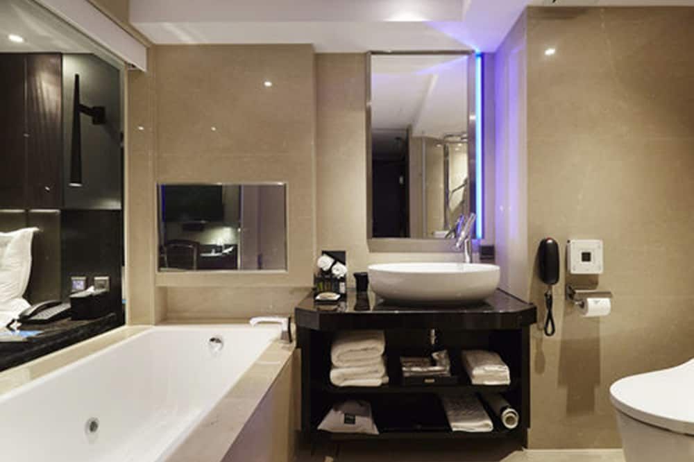 The Tango Hotel Taipei Fuhsing - Taipei City - Bathroom