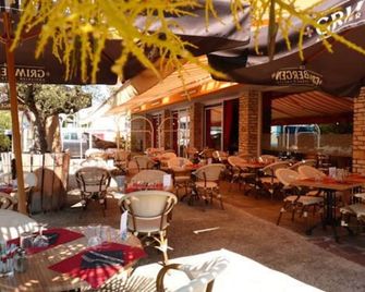 Rest 'In Born - Parentis-en-Born - Restaurant