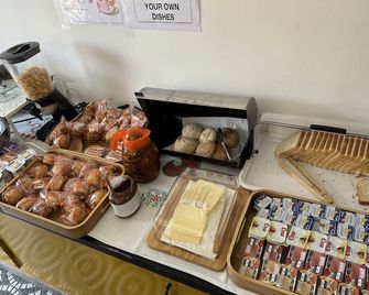 Vistas de Lisboa Hostel - Lisbon - Buffet