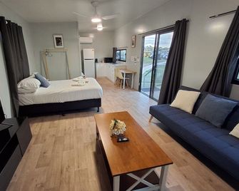 Gunabul Homestead & Golf Course - Gympie
