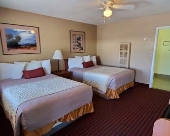 The L Motel - Flagstaff - Bedroom