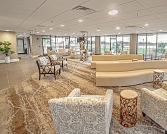 Bask Hotel at Big Rock Landing - Morehead City - Лоббі