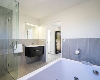 The Olive Motel - Coromandel