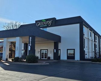 Greenstay Hotel Joplin Missouri - Joplin - Gebäude