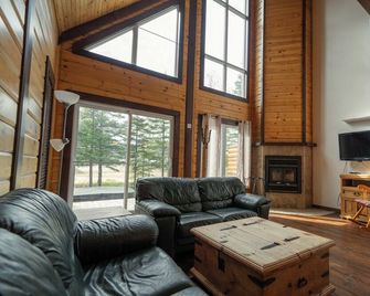 Chalets Gallix - Sept Iles - Obývací pokoj