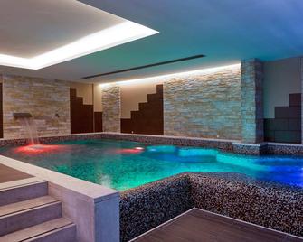 Blu Hotel Acquaseria - Ponte di Legno - Pool