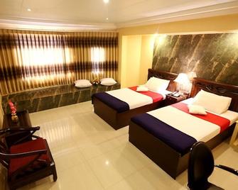 Eastern House - Dhaka - Bedroom