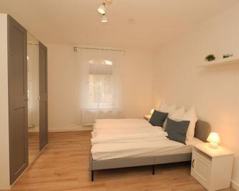 Classic Apartment 1 und 3 - Landkreis Coburg - Schlafzimmer