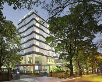Mercure Bandung Nexa Supratman - Bandung - Building