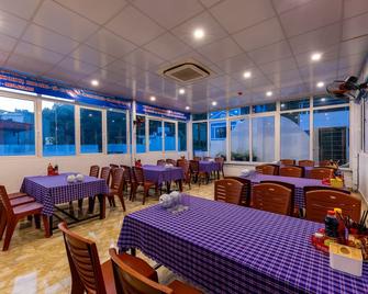 Cat Ba Hongkong Hotel - Cat Ba - Restaurante