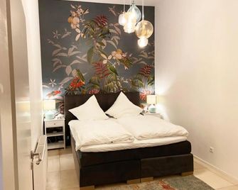 Loft directly next to Oktoberfest and downtown - München - Slaapkamer